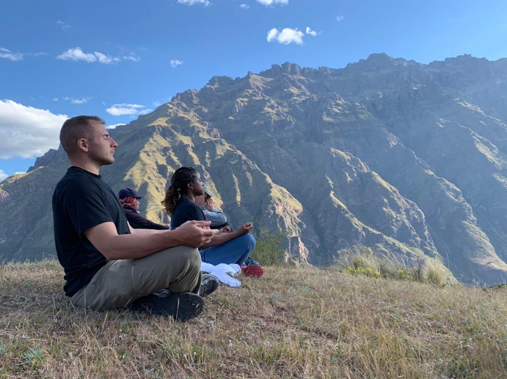 ayahuasca-retreat-meditation